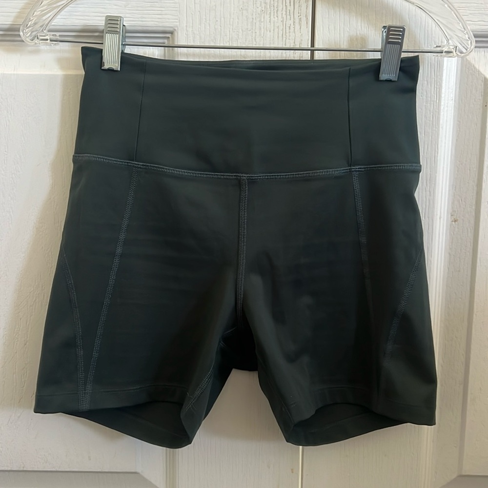 Girlfriend bicycle shorts